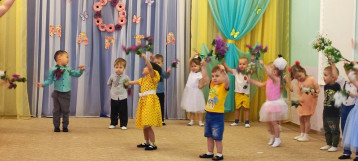 "Весенний праздник" "Весенний праздник".